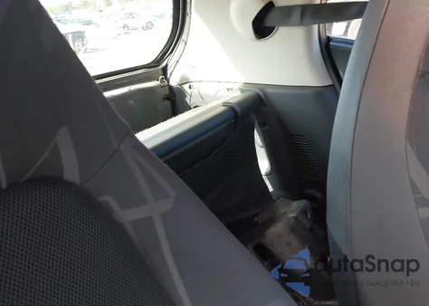 2008 Smart Fortwo Passion/Pure z USA, uszkodzony, nr VIN WMEEJ31X28K161094